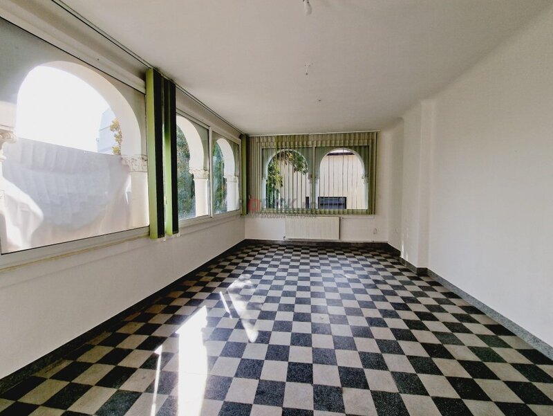 Central, elegant, versatil - Vila ideala pentru orice plan